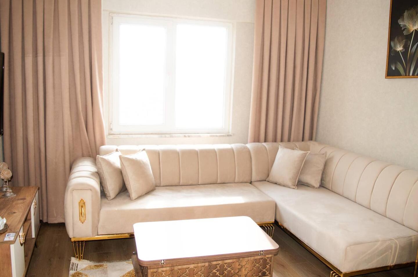 Two Bedroom King Th30 *